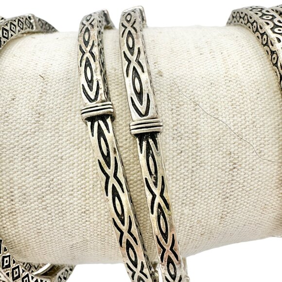 Set of 6 Bracelets Stretch Bangles Silver Celtic Look 2 ea of 3 Patterns NWOT - Picture 3 of 10